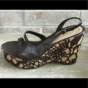 Kenneth by Kenneth Cole sandal size 8.5